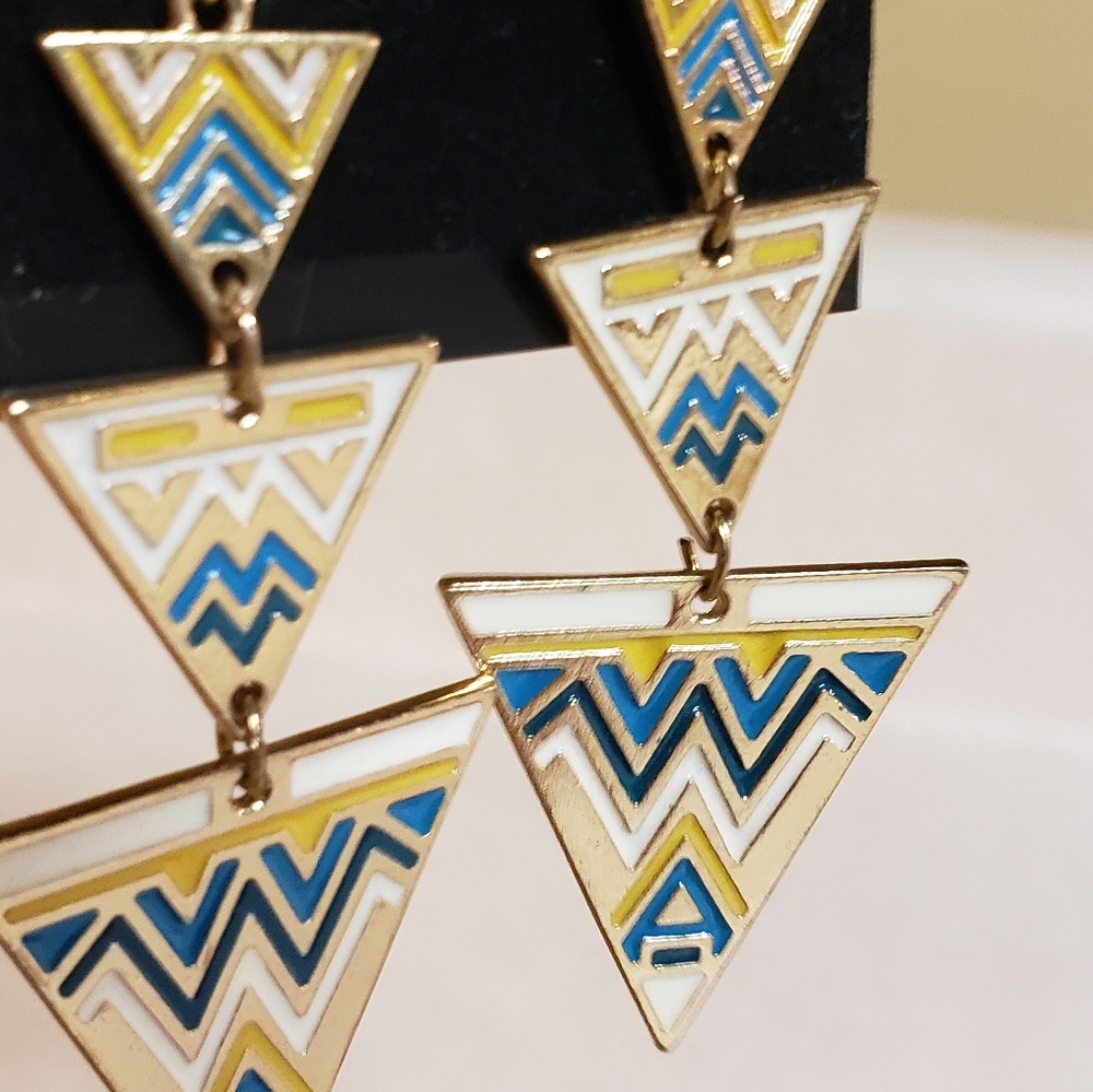 Trendy Chevron Triple Triangle Chain Earrrings Muticolored